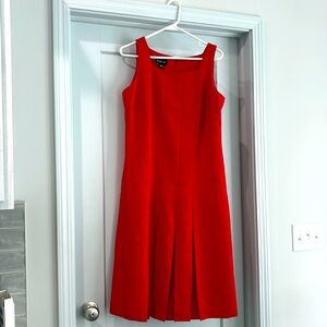 Beautiful Red Dress. Size 14. Leslie Fay. Midi‎